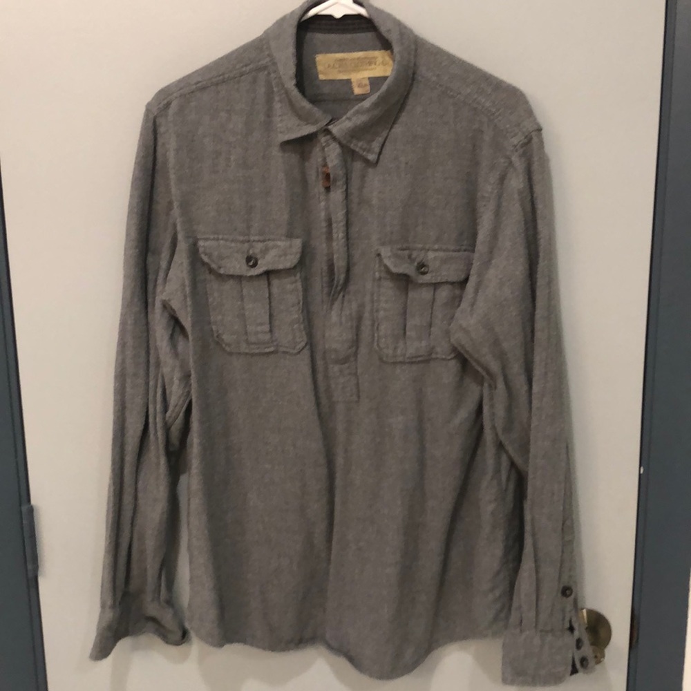 Mens grey tunic/long sleeve pullover shirt